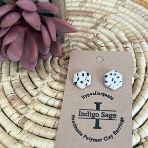 Handmade, NWT polymer clay earrings